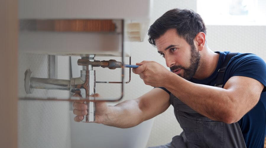 Professional water heater installation services in Elmo, UT